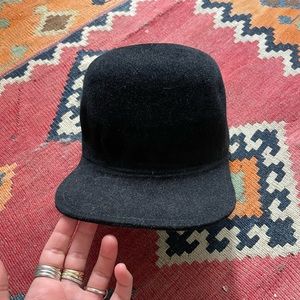 EUC Gladys Tamez velour cap